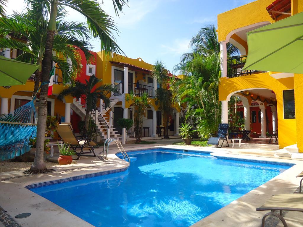 El Acuario 3*