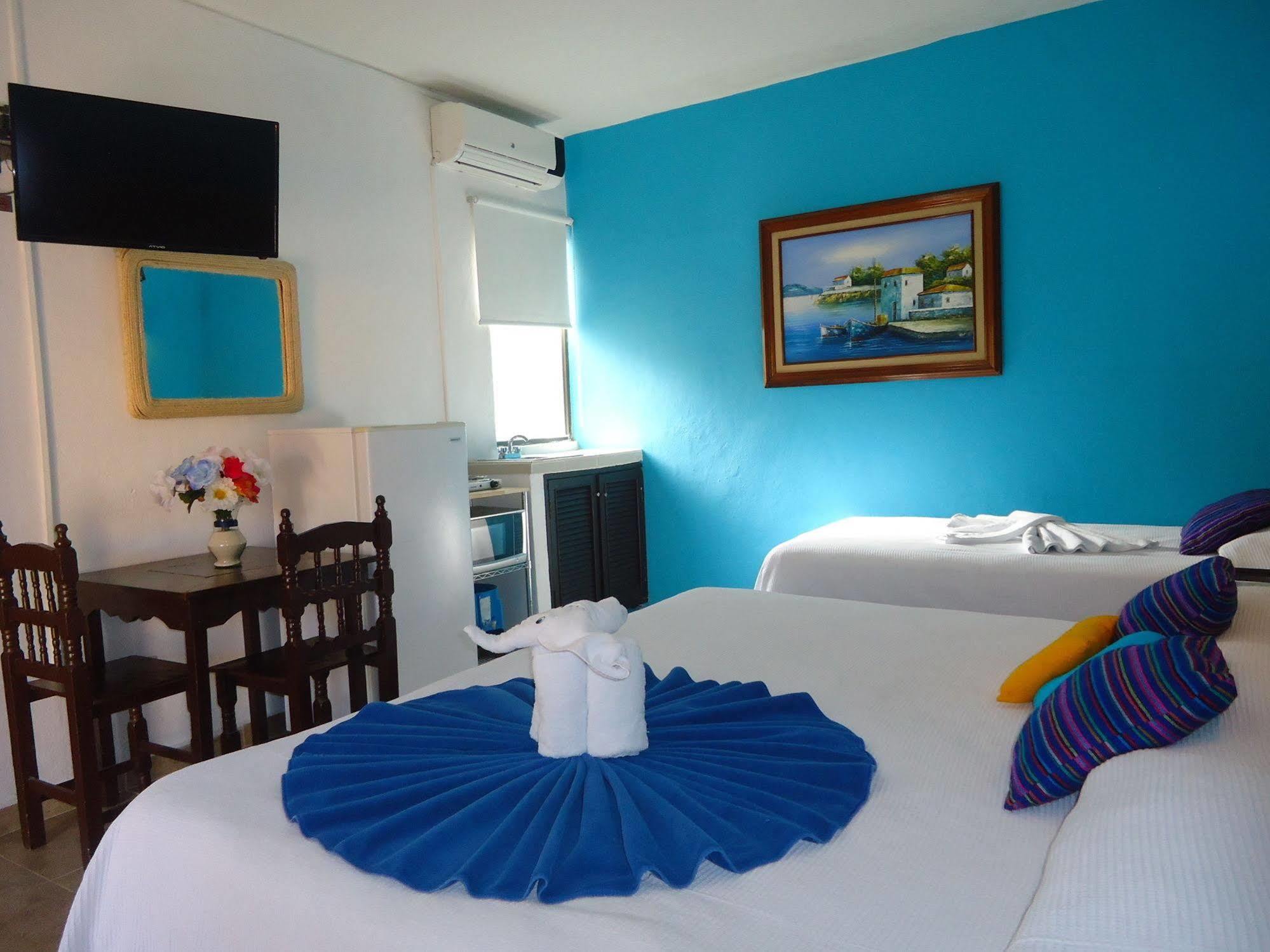 Hotel El Acuario 3*