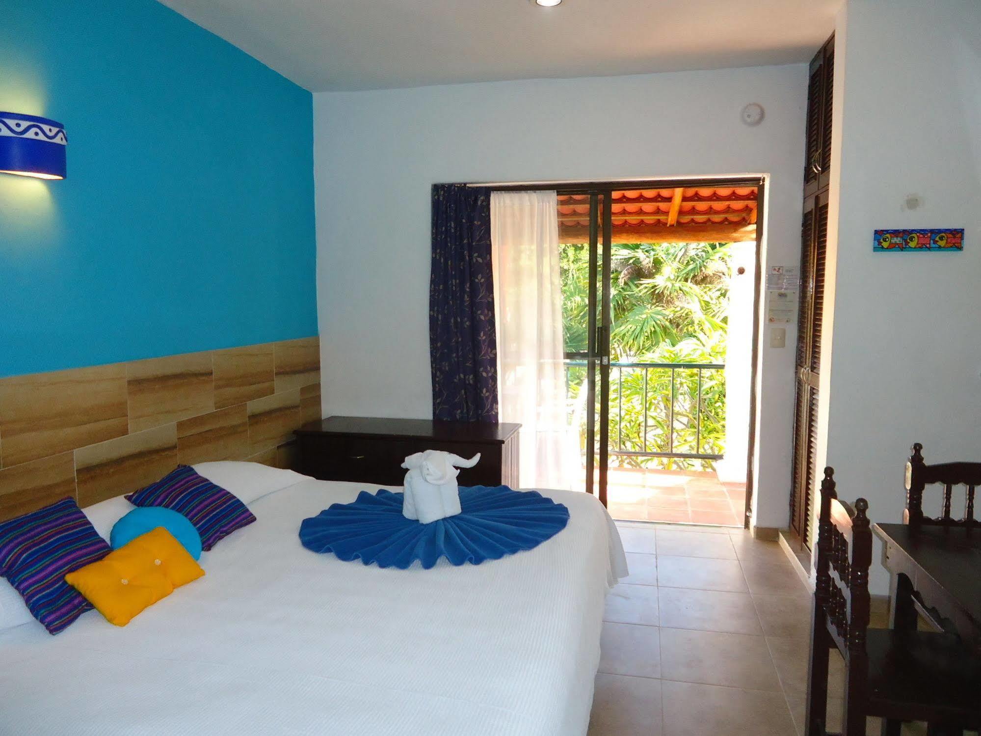 El Acuario Hotel Playa del Carmen