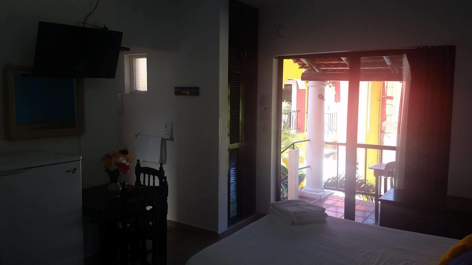 El Acuario 3*